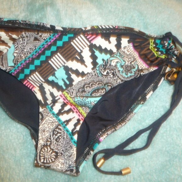 Vitamin A | Laguna Beach, CA — Women’s “Elle” Adjustable Tie-Side Bikini NWT - Picture 2 of 13